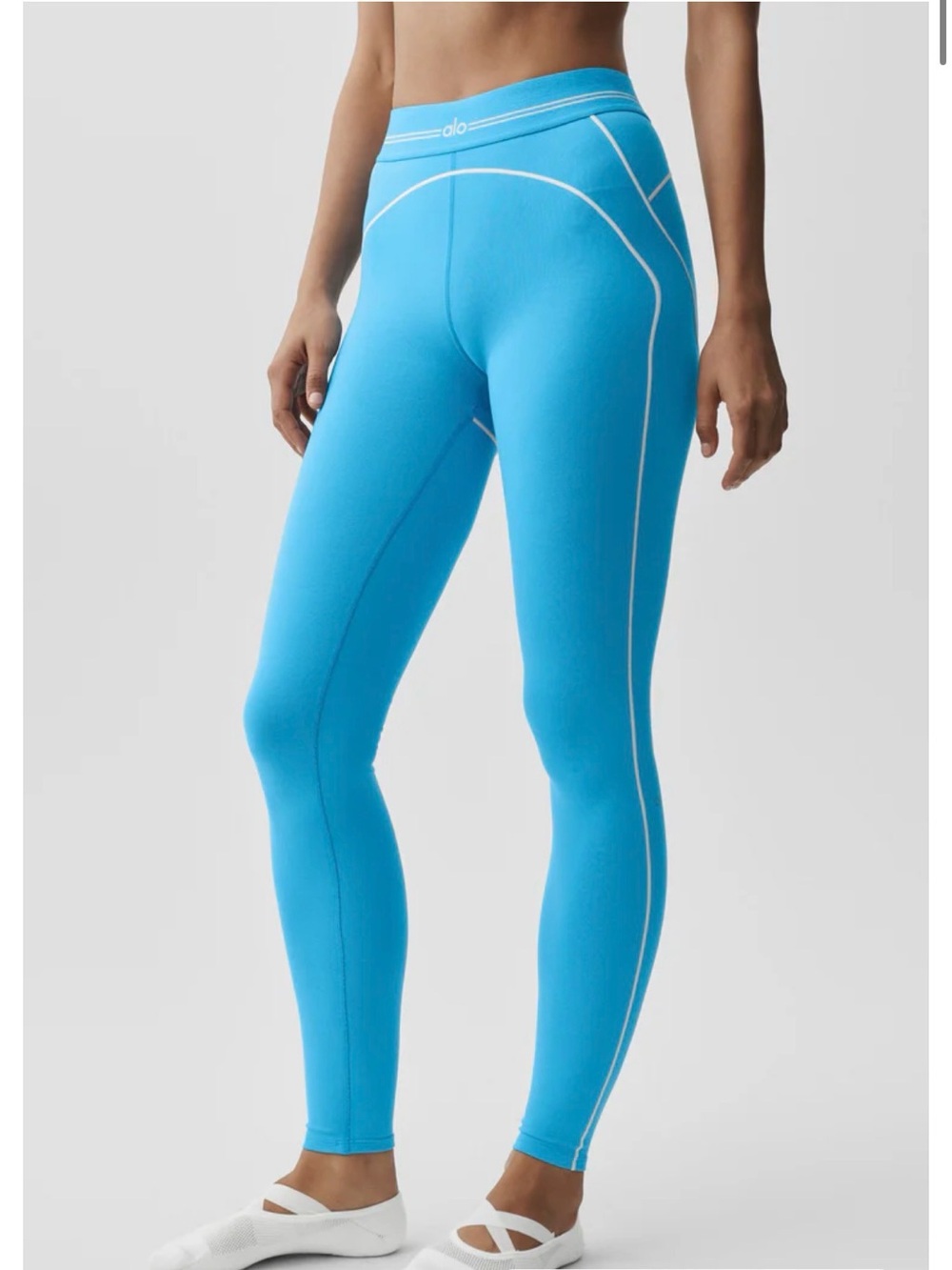 BRAND NEW Alo yoga airbrush high waist heart throb legging azure blue
